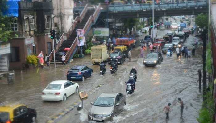Mumbai waterlogged after heavy rains; traffic routes diverted, flights delayed