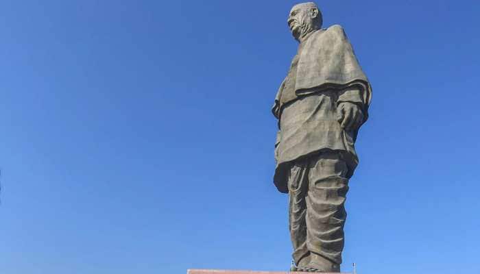 Rains create puddles in Gujarat Statue of Unity viewers gallery
