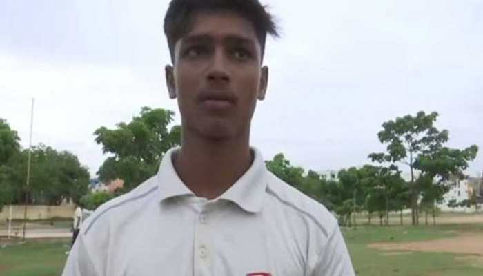 WATCH: Budding Hyderabad cricketer seeks financial help to represent India WATCH: Budding Hyderabad cricketer seeks financial help to represent India