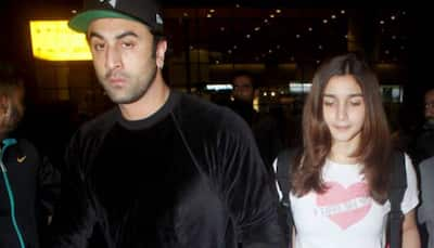 Ranbir Kapoor and Alia Bhatt return to India after New York vacation - Pics 