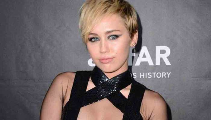 Miley Cyrus celebrates diversity in 'Mother''s Daughter' music video