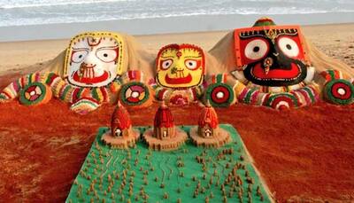 Rath Yatra 2019: Sudarsan Pattnaik's sand art on chariot festival is all about peace, joy and happiness—Pic inside