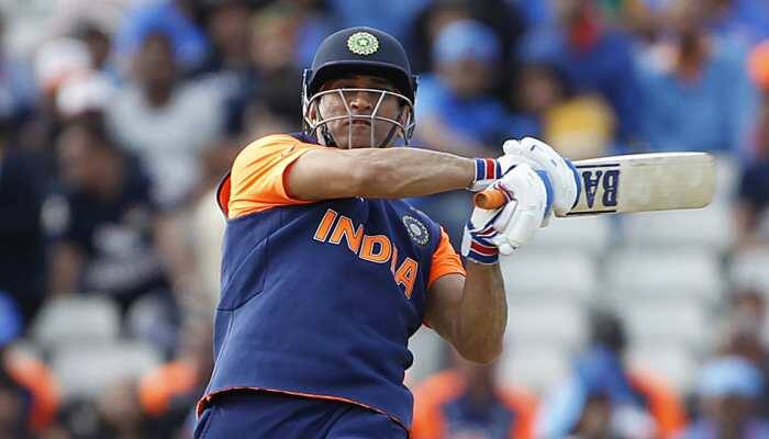 Cannot buy Dhoni’s experience in the market: Team India rallies behind ‘Mahi Bhai’