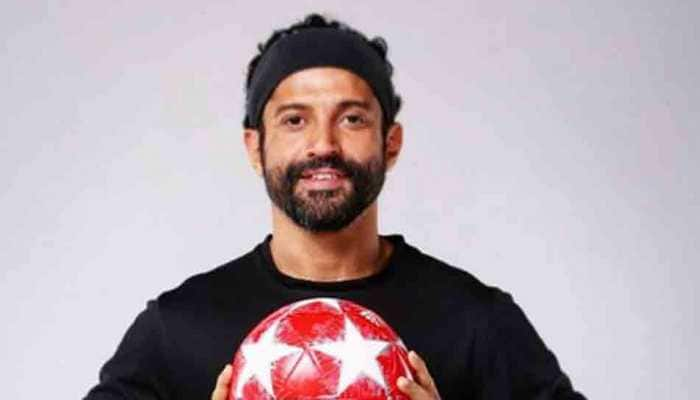 Farhan Akhtar gets &#039;Toofan&#039; ready!