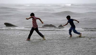 Monsoon gathers momentum across country, heavy rainfall likely in many states in next 24 hours