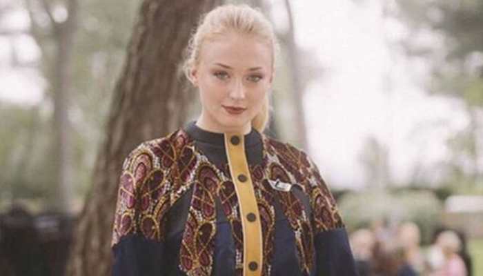 Sophie Turner's wedding dress took over 350 hours to design!
