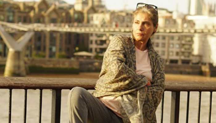 Irrfan Khan's 'Angrezi Medium' fresh still shows how cool Dimple Kapadia can be—See pic