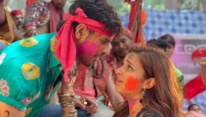 &#039;Jabariya Jodi&#039; song &#039;Khadke Glassy&#039;: Sidharth Malhotra, Parineeti Chopra dance their hearts out 