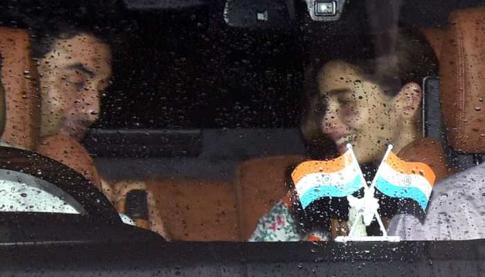 Alia Bhatt and Ranbir Kapoor catch up with Arjun Kapoor - Pics