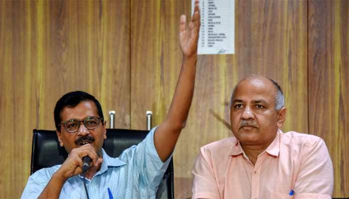 Delhi court summons Arvind Kejriwal, Manish Sisodia in defamation case filed by BJP&#039;s Vijender Gupta