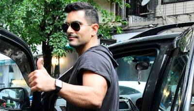 Angad Bedi takes cricket training for 'Inside Edge 2'