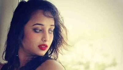 Bhojpuri actress Rani Chatterjee raises temperature in black and white outfit