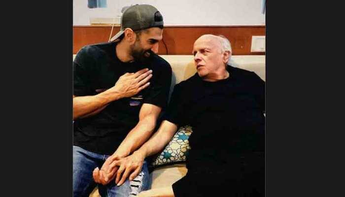Aditya Roy Kapur shares sneak peek from sets of 'Sadak 2', calls Mahesh Bhatt 'ringmaster' 