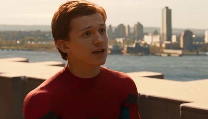 &#039;Spiderman: Far From Home&#039; actor Tom Holland spotted chilling with mysterious blonde at Hyde Park