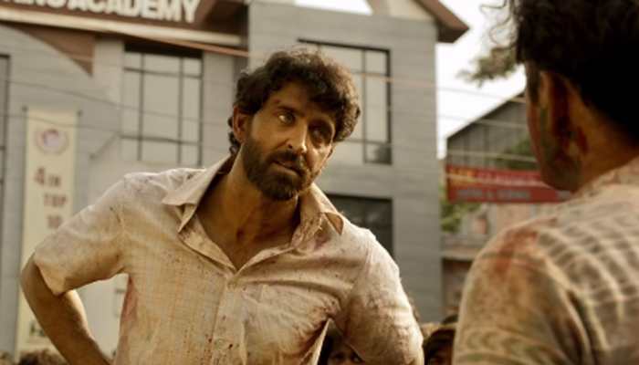 Watch Hrithik Roshan's jaw-dropping transformation as Anand Kumar in 'Super 30'