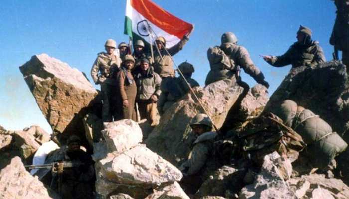 Kargil War: How Gorkha Regiment led by Lieutenant Manoj Pandey ...