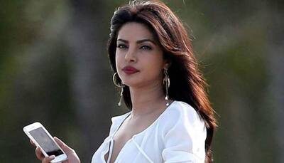 'Asthmatic' Priyanka Chopra enjoys a smoke on yacht