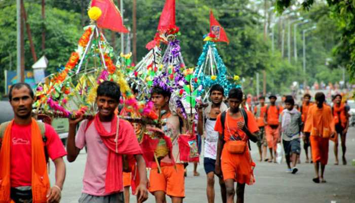 Modi-Yogi t-shirts popular with kanwarias this Sawan