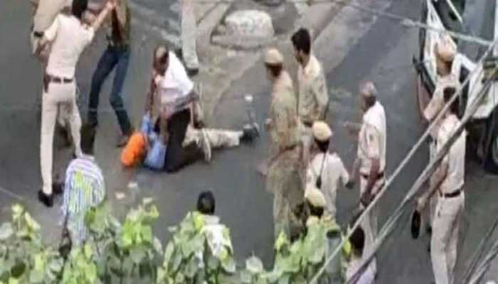 Two Delhi cops dismissed in Mukherjee Nagar auto-rickshaw driver assault case  
