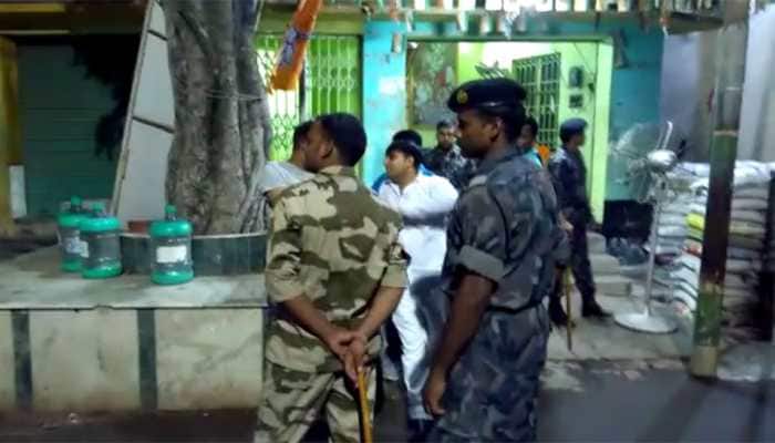 Barrackpore: Chaos outside BJP MP Arjun Singh's house day after bombs hurled