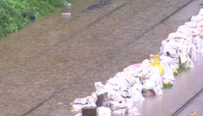 Mumbai-Kolhapur Mahalaxmi Express held up due to rains; IAF, Navy deployed to rescue stranded passengers