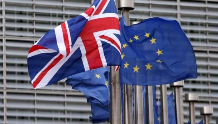 UK consumer lending growth sinks to 5-year low in June, housing market picks up