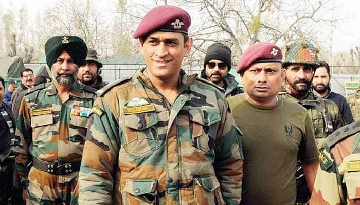 Lieutenant Colonel MS Dhoni begins innings as soldier, photos go viral