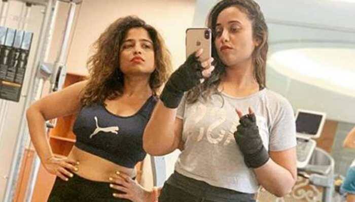 Rani Chatterjee shares a selfie with RJ Malishka from Bulgaria-See pic