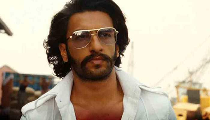 Ranveer Singh gives rose to lady in wheelchair, gets peck on cheek