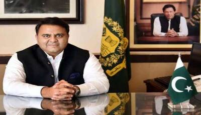 Pakistan minister tells politicians to stop in-fighting, fight India on Kashmir issue