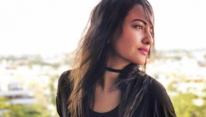 #AsliSonaArrested on Twitter leaves Sonakshi fans confused