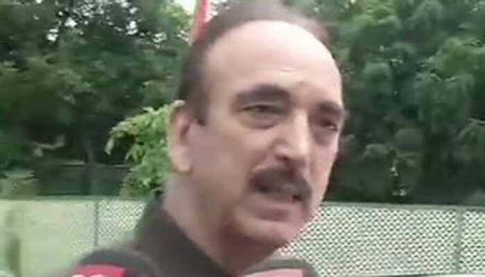 Ghulam Nabi Azad detained at Srinagar Airport, sent back to Delhi