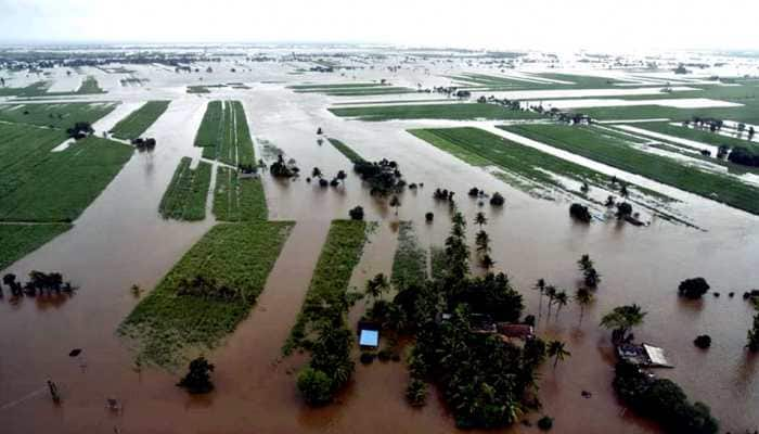 179 dead in flood-hit Kerala, Karnataka &amp; Maharashtra; rains to continue lashing