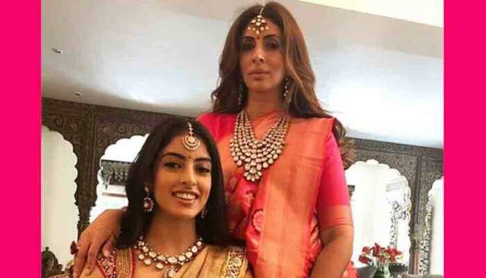 Navya Naveli reacts to Shweta Bachchan's throwback picture when she was pregnant with her 