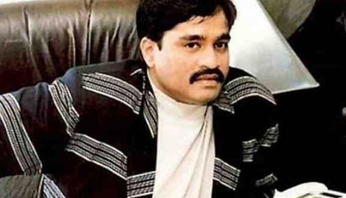 Close aide of Dawood Ibrahim's brother arrested from Kerala airport Close aide of Dawood Ibrahim's brother arrested from Kerala airport