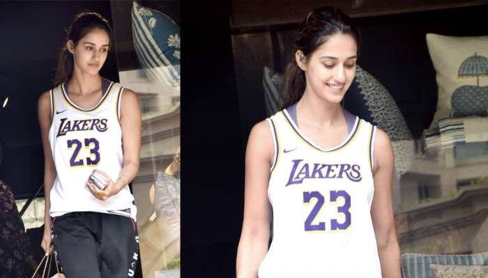Disha Patani spotted shopping in her sporty avatar sans makeup—Photos