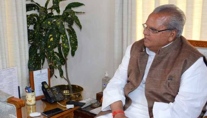 Jammu and Kashmir Governor Satya Pal Malik directs government offices to resume normal functioning; schools to reopen on Monday