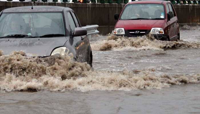Traffic snarls, waterlogging in many parts as torrential rains lash Kolkata