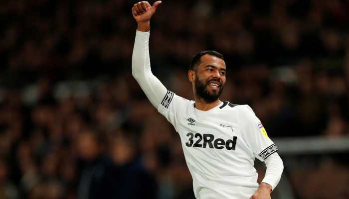 Former England defender Ashley Cole calls time on 20-year career