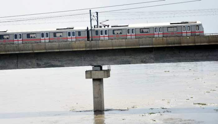 2120 relief camps, 53 boats and more: How Delhi is preparing for Yamuna's fury 2120 relief camps, 53 boats and more: How Delhi is preparing for Yamuna's fury