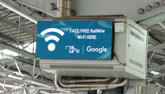 How students made use of free WiFi at Jammu station to catch up with syllabus