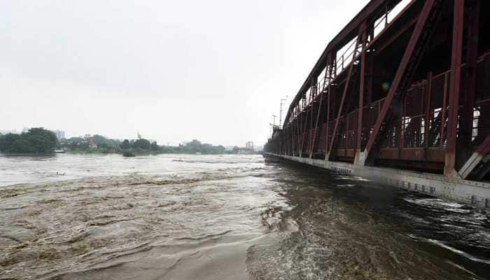 Several trains diverted as water level in Yamuna crosses &#039;danger mark&#039;