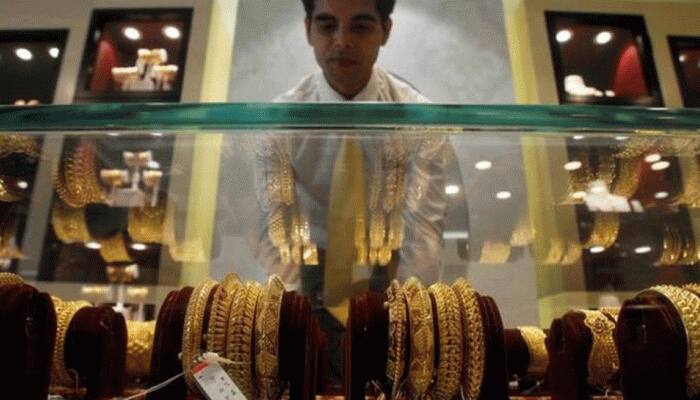 India's gold prices rise nearly 25%, reach fresh record high of Rs 39,196 per 10 gram