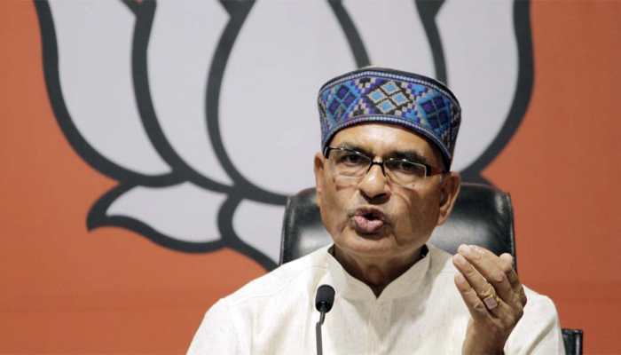 Former MP CM Shivraj Singh Chouhan mimics Rahul Gandhi, lashes out over farm loan waiver