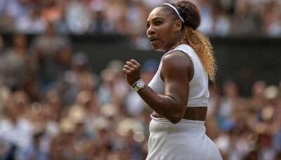  Serena Williams thrashes Maria Sharapova to reach US Open second round