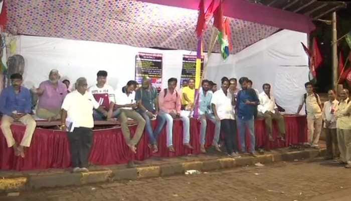 Mumbai: BEST employees demand pay hike, go on indefinite hunger strike