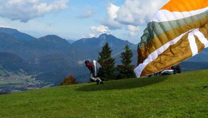 'Bhai, bas land kara de': Meet Vipin Sahu, man who went viral with paragliding video