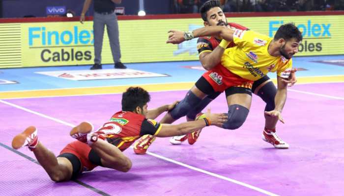 PKL 7: Gujarat Fortunegiants hammer Bengaluru Bulls 32-23