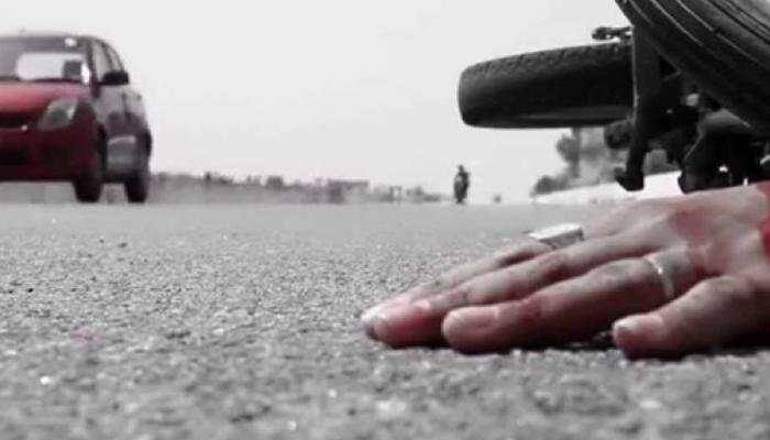 Speeding truck kills four, injures two in South Dinajpur district of West Bengal