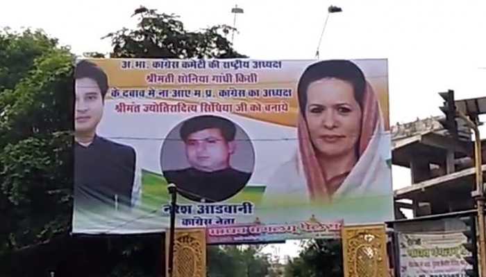 Congress faces fresh tussle in Madhya Pradesh as Jyotiraditya Scindia supporters reach out to Sonia Gandhi through hoardings